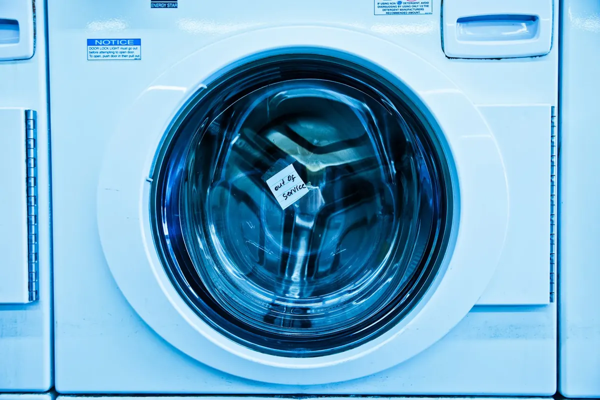 How to Clean a Washing Machine and Keep It Smelling Fresh